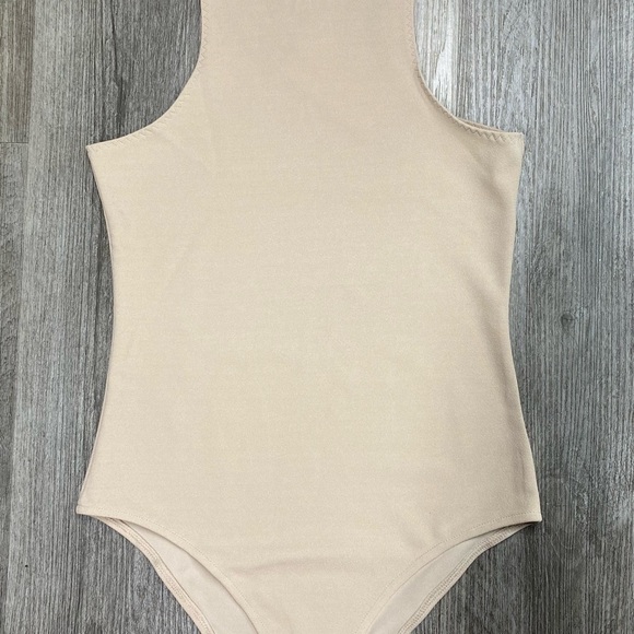 Nude Racer back bodysuit - Picture 3 of 6